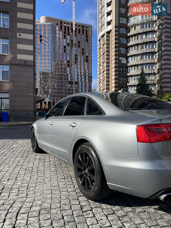 Седан Audi A6 2012 в Киеве