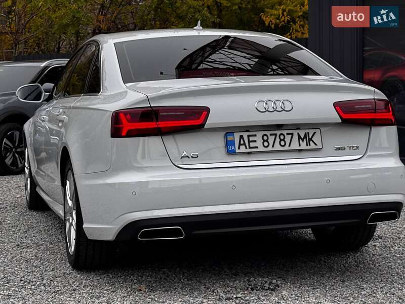 Седан Audi A6 2015 в Днепре