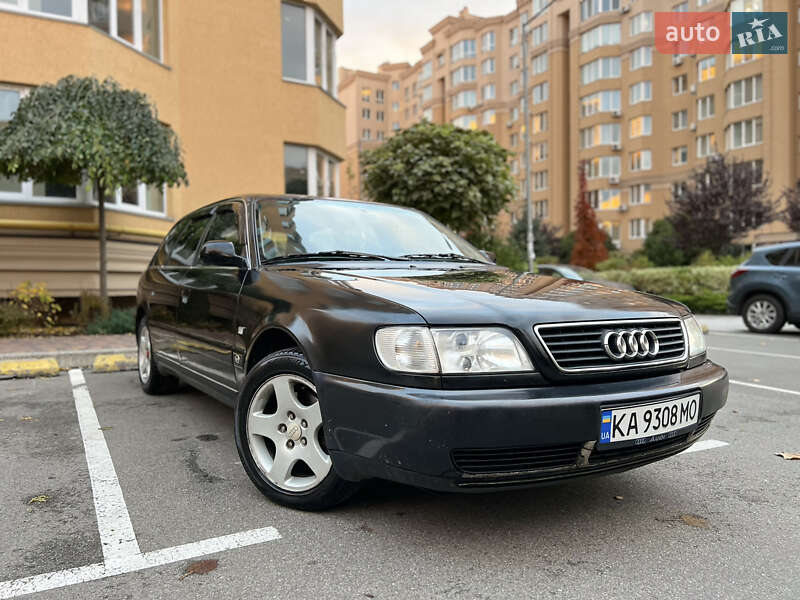 Универсал Audi A6 1997 в Киеве
