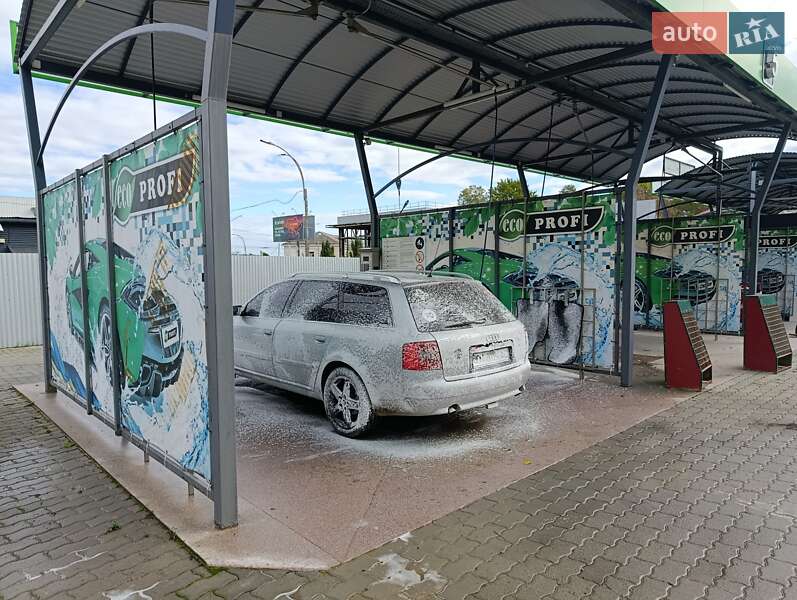 Універсал Audi A6 2004 в Чернівцях