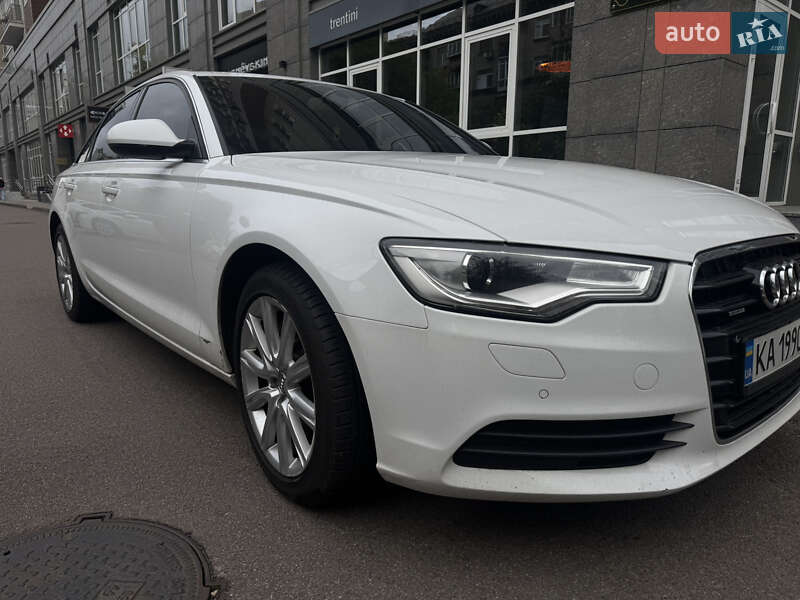 Седан Audi A6 2014 в Киеве