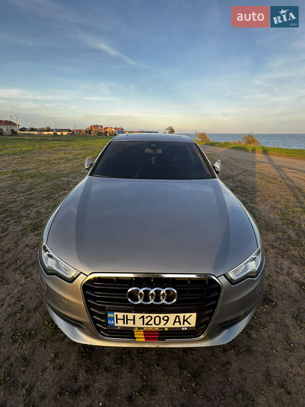 Седан Audi A6 2013 в Черноморске