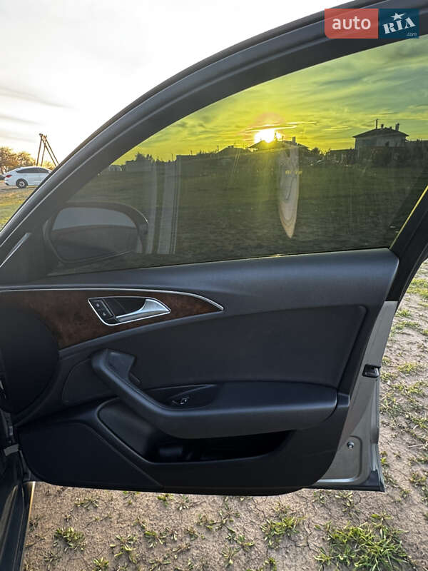 Седан Audi A6 2013 в Черноморске