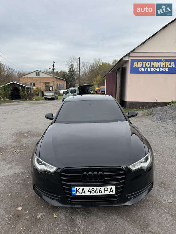 Седан Audi A6 2012 в Киеве