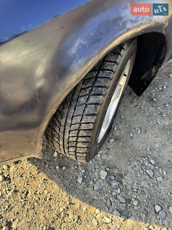 Седан Audi A6 1998 в Верховині