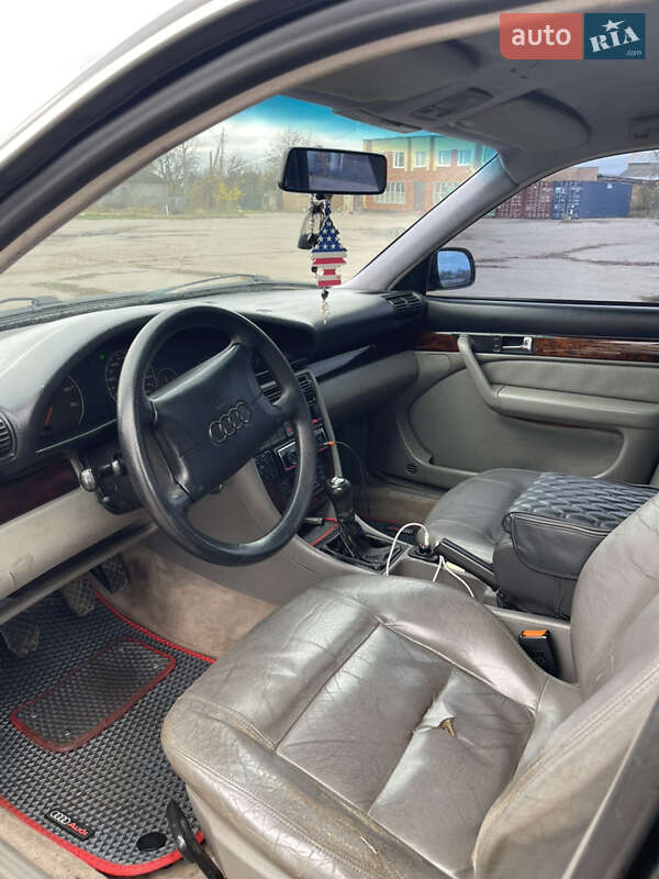 Седан Audi A6 1996 в Прилуках