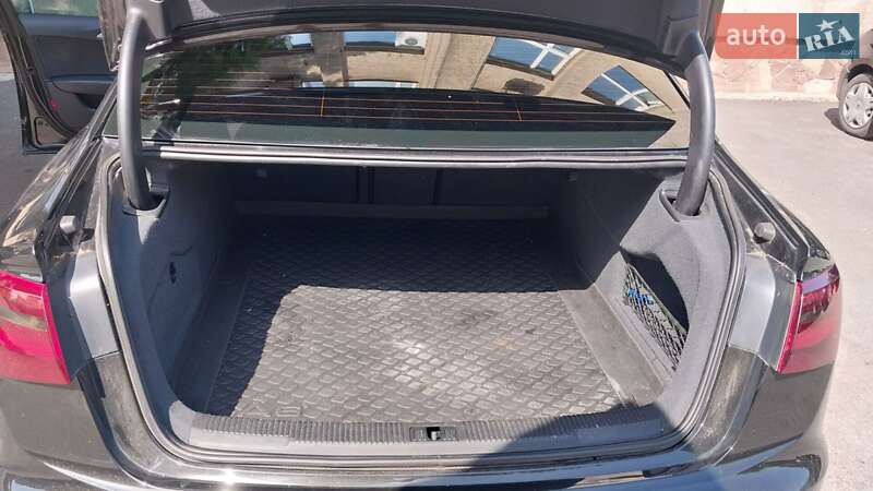 Седан Audi A6 2011 в Львове