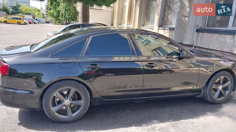 Седан Audi A6 2011 в Львове