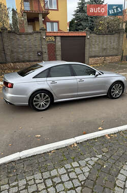 Седан Audi A6 2015 в Рівному