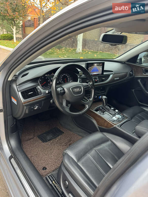 Седан Audi A6 2015 в Ровно