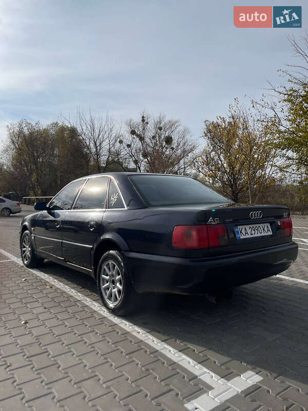 Седан Audi A6 1996 в Києві