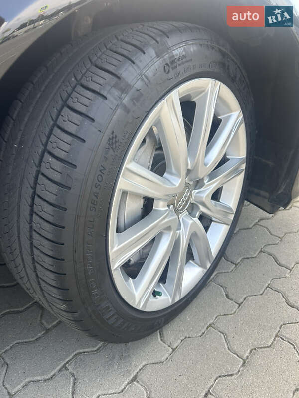 Седан Audi A6 2015 в Львове