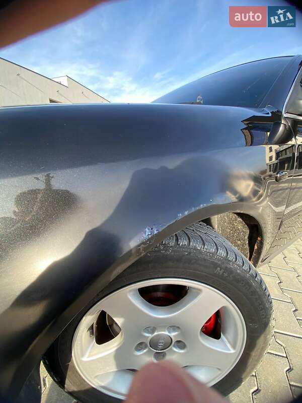 Універсал Audi A6 2002 в Чернівцях фото 13 Універсал Audi A6 2002 в Чернівцях