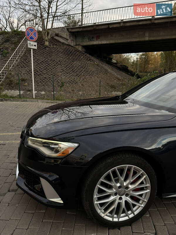 Седан Audi A6 2015 в Рівному
