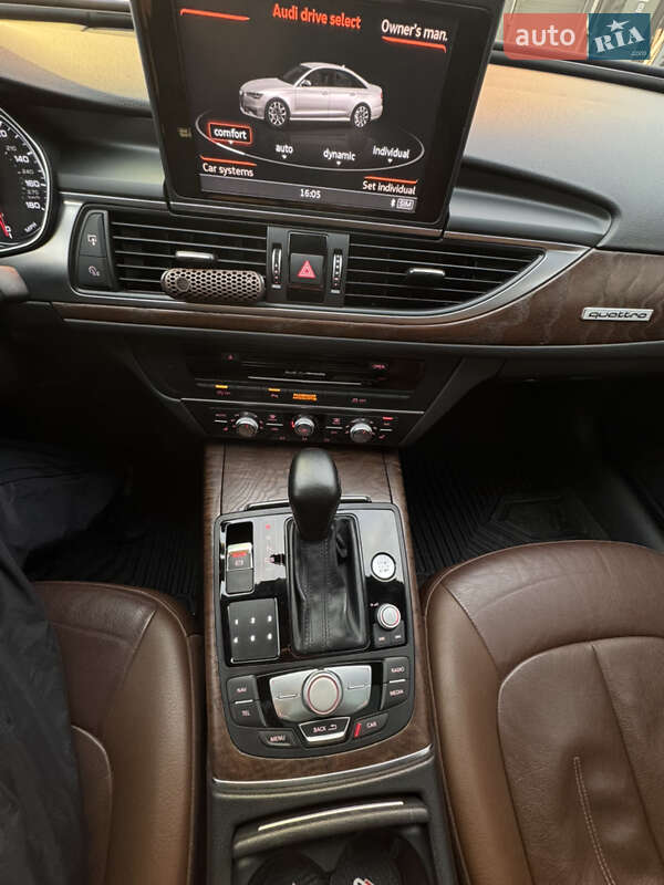 Седан Audi A6 2015 в Рівному