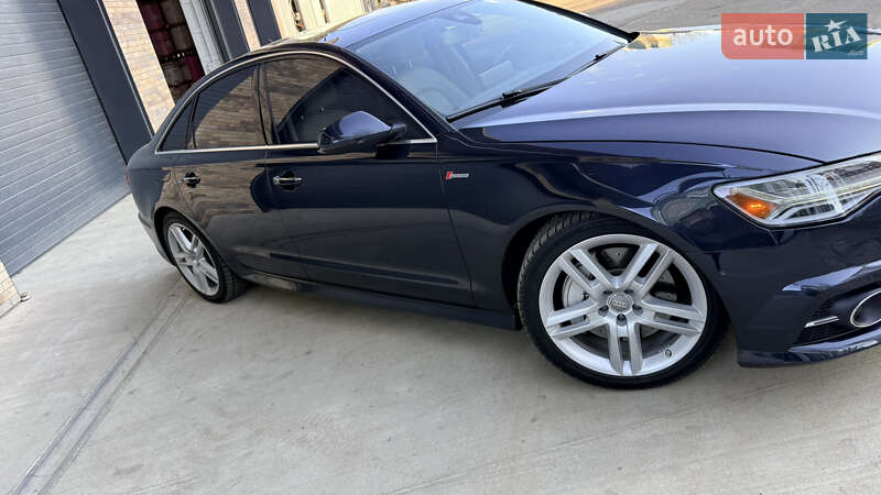 Седан Audi A6 2015 в Киеве