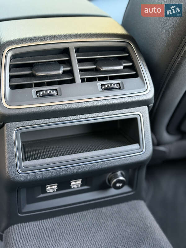 Универсал Audi A6 2019 в Киеве