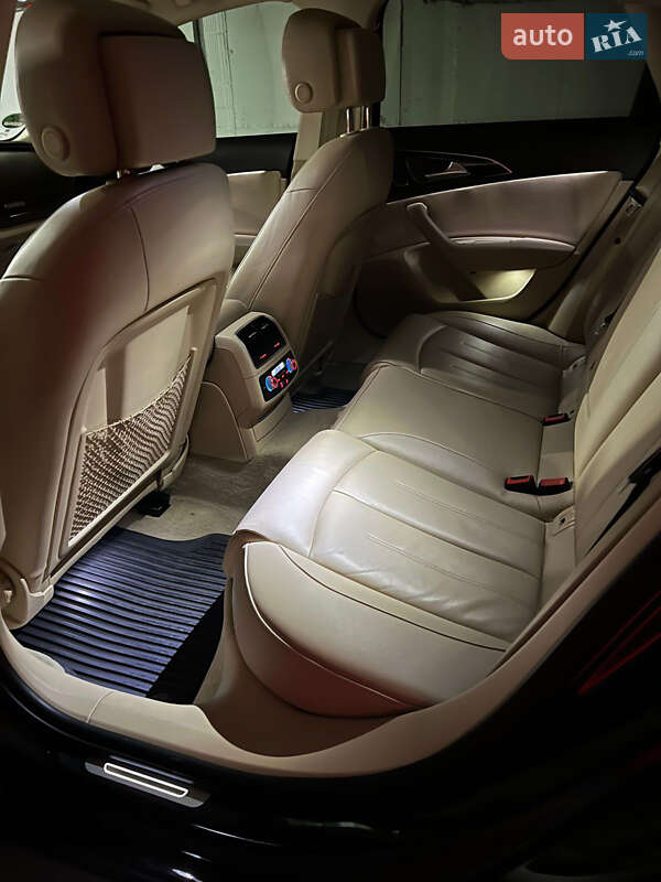 Седан Audi A6 2012 в Черновцах