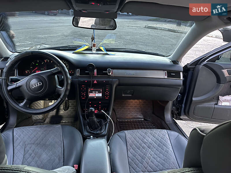 Універсал Audi A6 2001 в Миколаєві