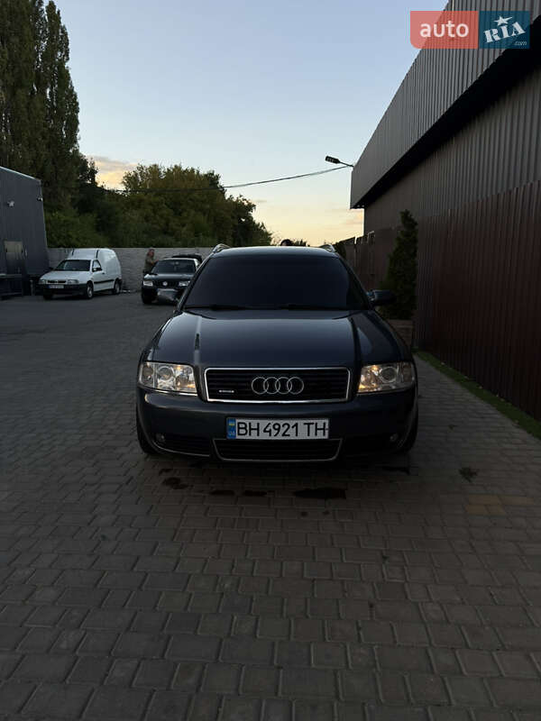 Універсал Audi A6 2002 в Роздільній