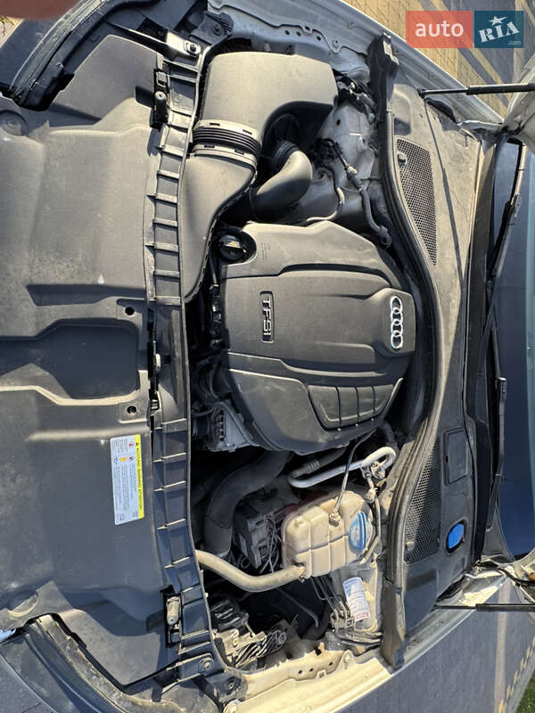 Седан Audi A6 2015 в Киеве