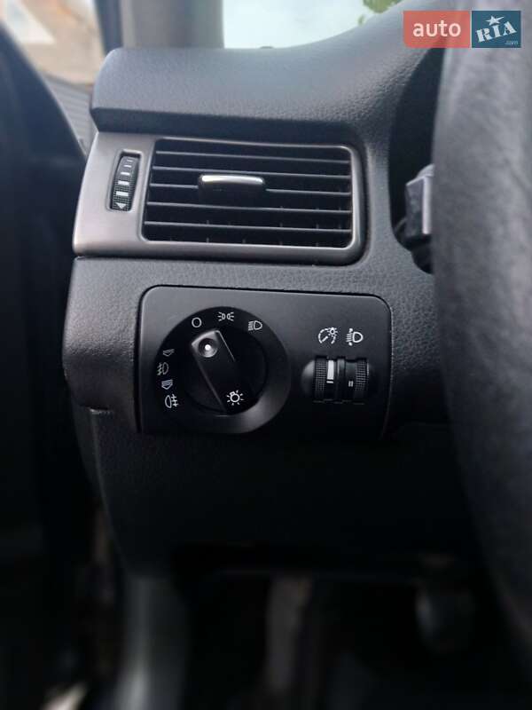 Универсал Audi A6 2002 в Бородянке