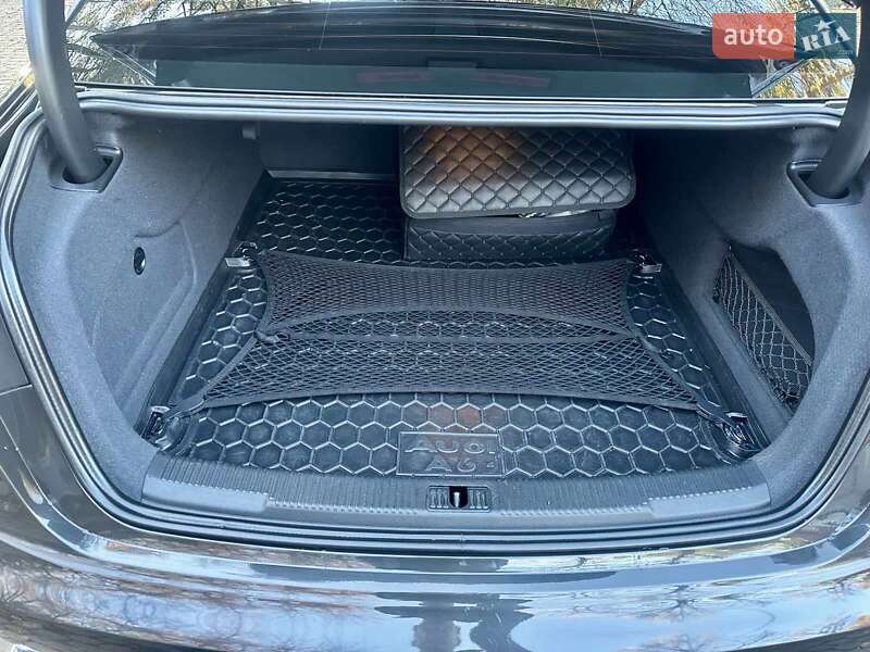 Седан Audi A6 2014 в Трускавці