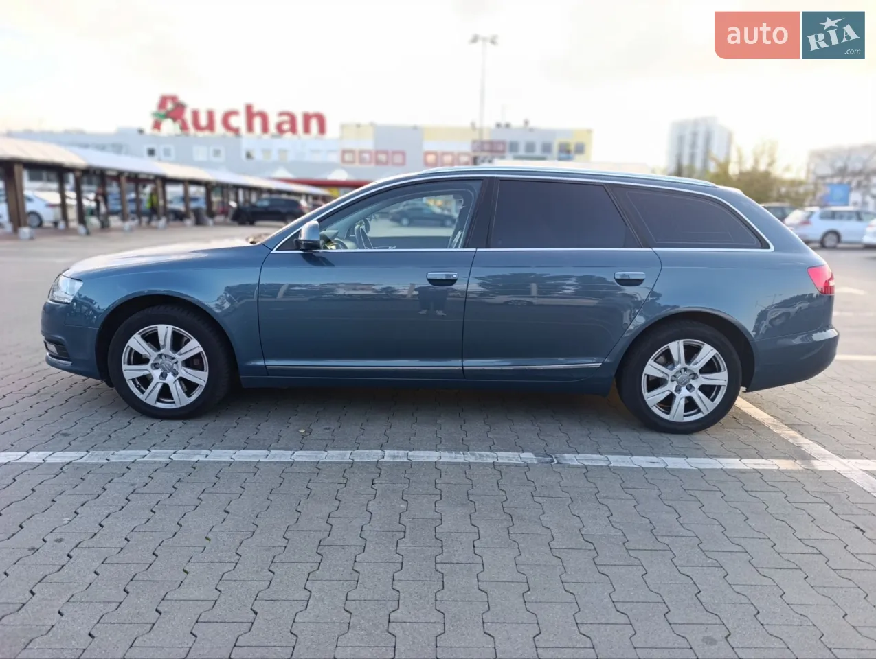 2010 Audi A6 - мініатюра 9