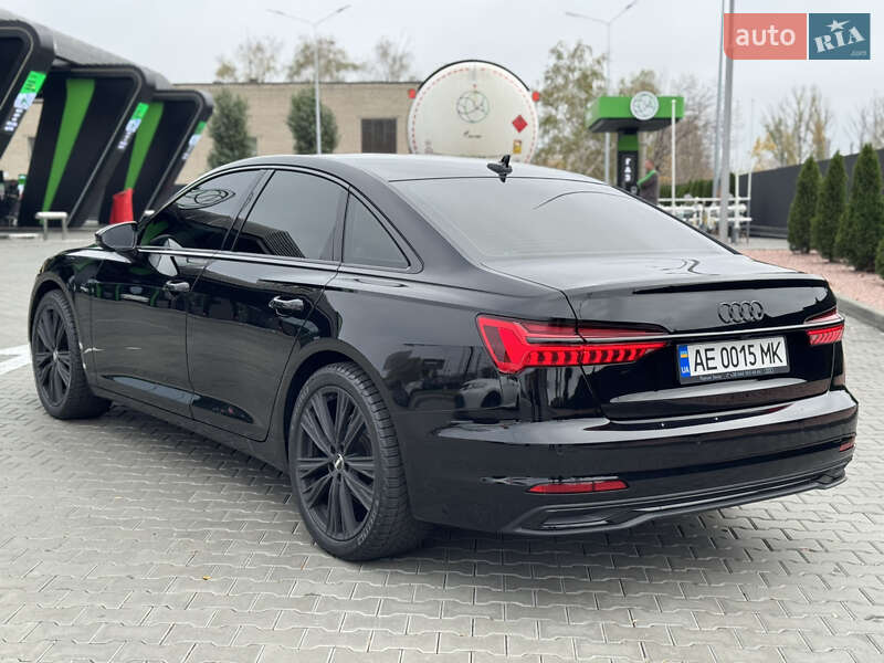 Седан Audi A6 2023 в Дніпрі