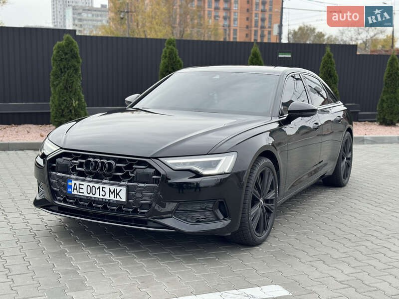 Седан Audi A6 2023 в Дніпрі