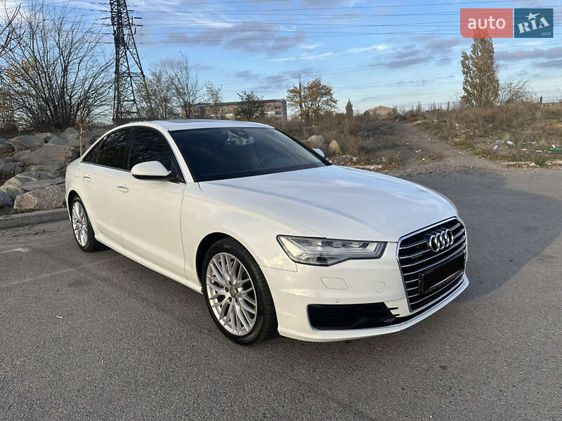 Седан Audi A6 2016 в Днепре