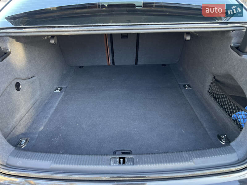 Седан Audi A6 2013 в Старокостянтинові