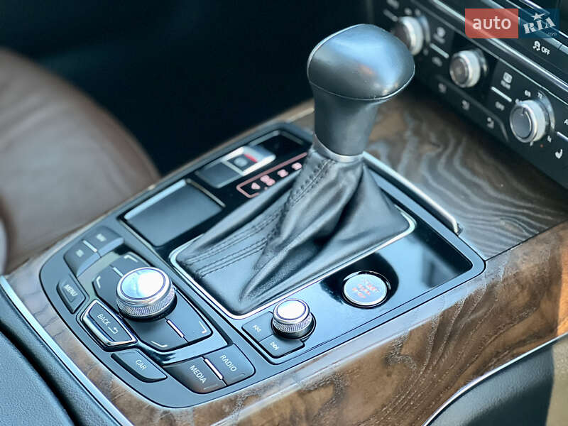 Седан Audi A6 2013 в Старокостянтинові