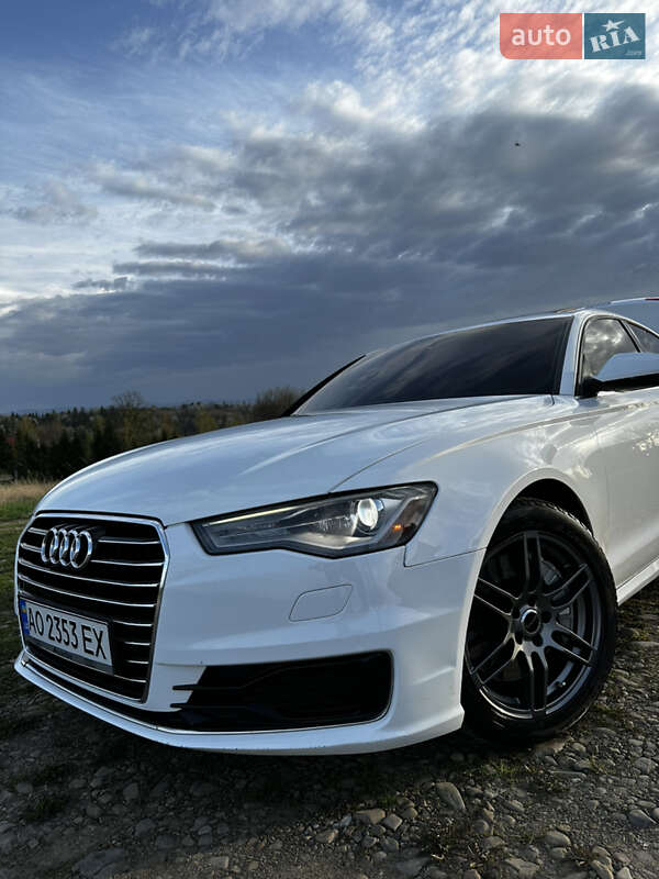 Седан Audi A6 2015 в Ивано-Франковске