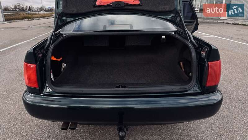 Седан Audi A6 1997 в Звягеле