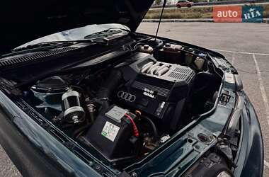 Седан Audi A6 1997 в Звягеле