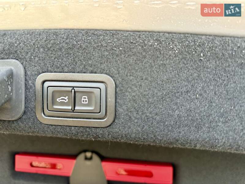 Седан Audi A6 2016 в Львове