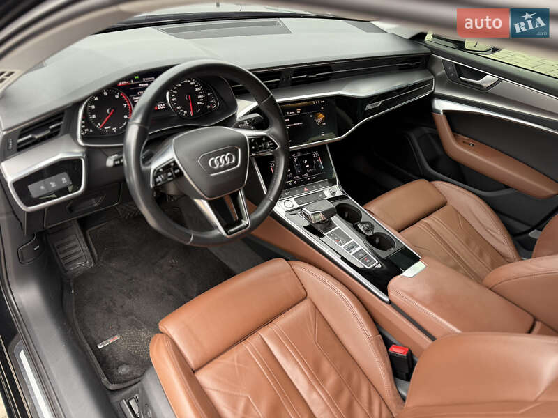 Седан Audi A6 2020 в Рівному