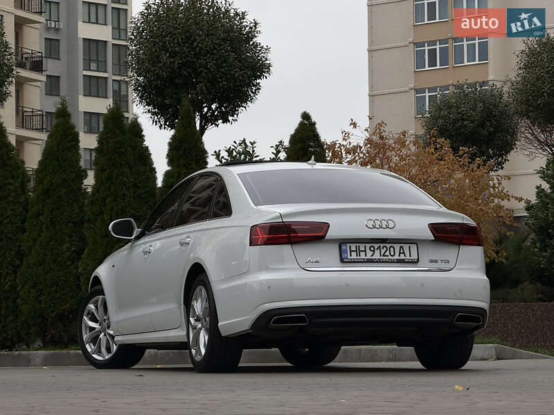 Седан Audi A6 2015 в Одессе