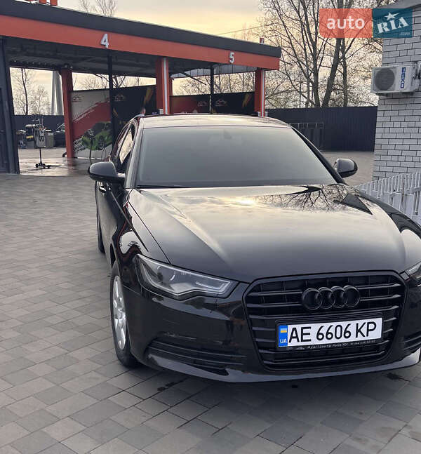 Седан Audi A6 2012 в Павлограді