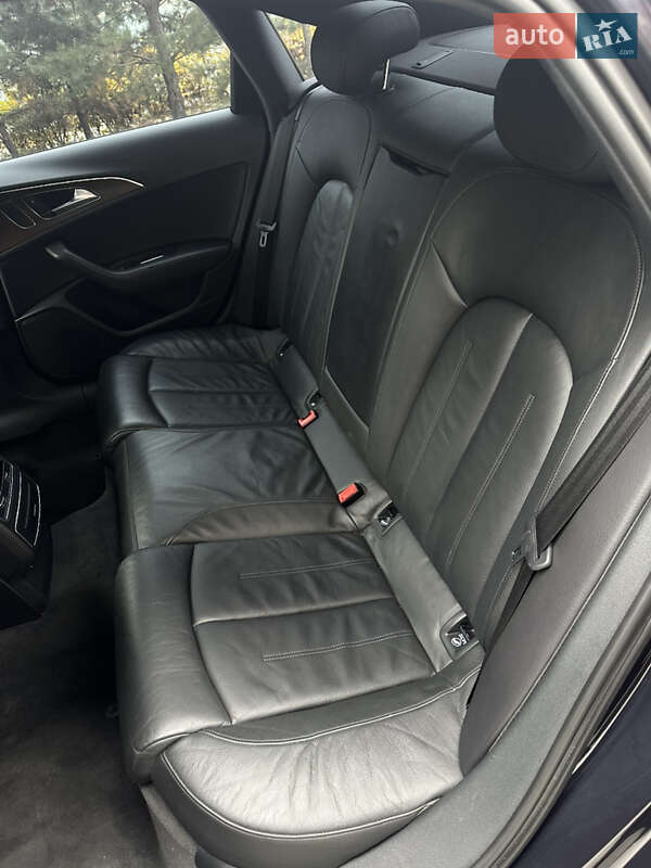 Седан Audi A6 2015 в Ивано-Франковске