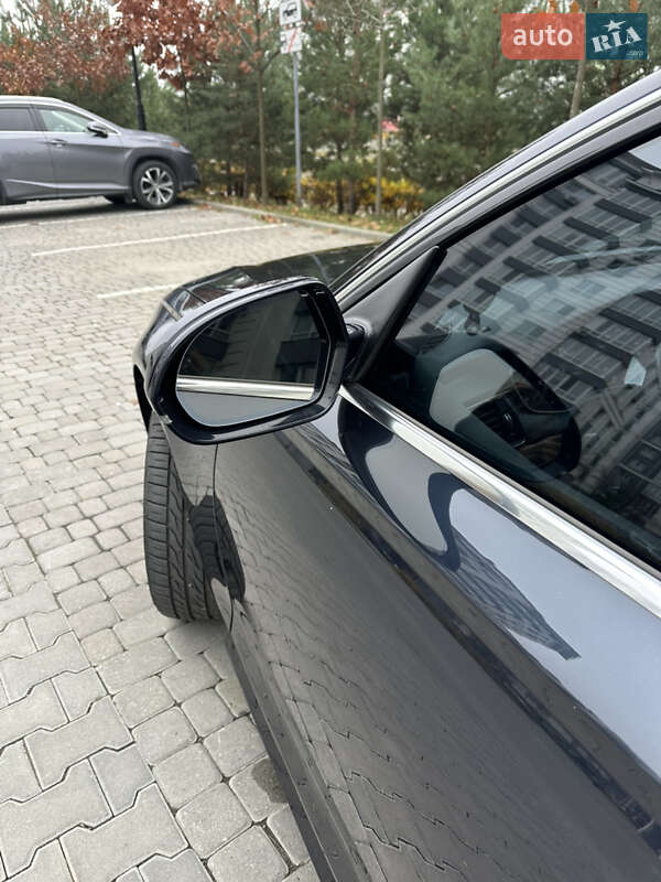 Седан Audi A6 2015 в Ивано-Франковске