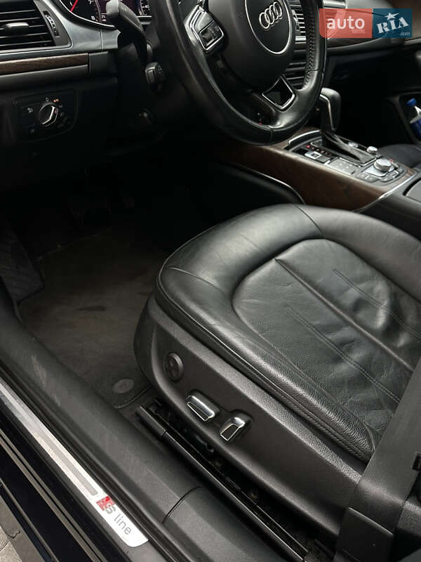 Седан Audi A6 2015 в Ивано-Франковске