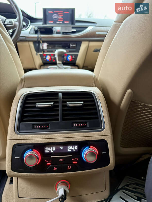 Седан Audi A6 2011 в Кропивницькому