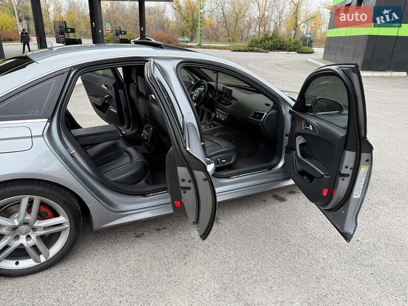 Седан Audi A6 2017 в Днепре