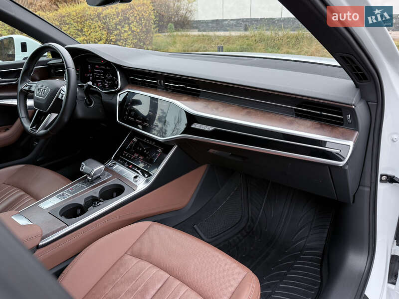 Седан Audi A6 2021 в Киеве фото 49 Седан Audi A6 2021 в Киеве