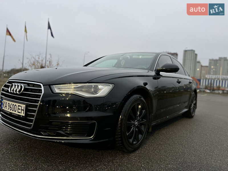 Седан Audi A6 2016 в Киеве