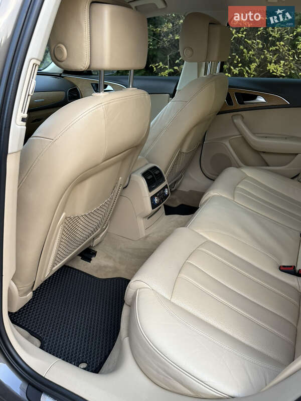 Седан Audi A6 2011 в Ровно