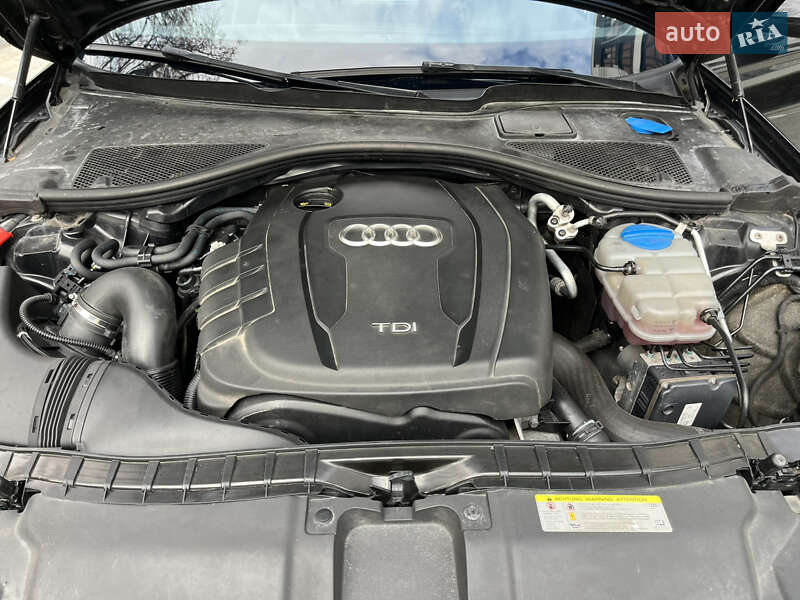 Седан Audi A6 2014 в Ровно