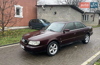 Седан Audi A6 1995 в Чернівцях